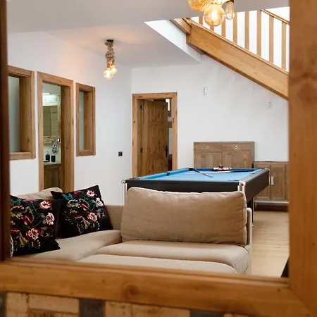 Peaky Willa Yaiza (Lanzarote)