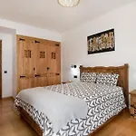 Peaky Villa